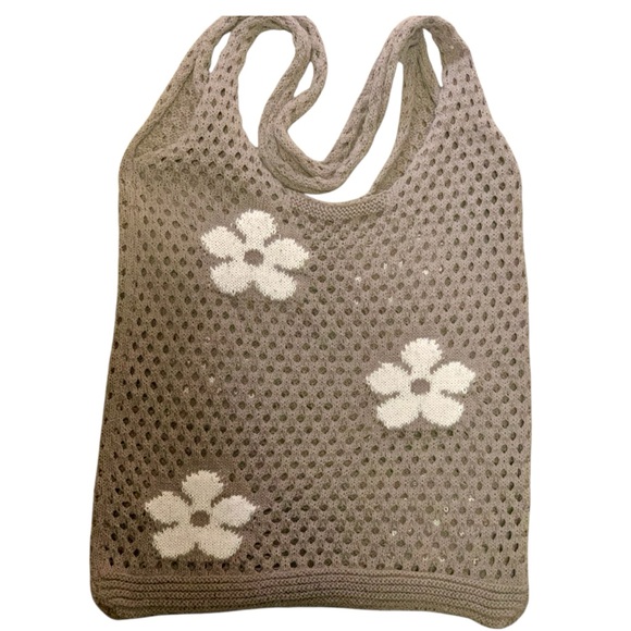 Tan Crochet Tote Bag with Floral Accents Nee, smooth styling - Picture 2 of 2